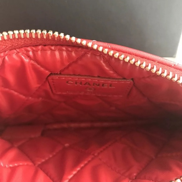 Chanel O Red Case Zipper Pouch With Charms! - Picture 5 of 7